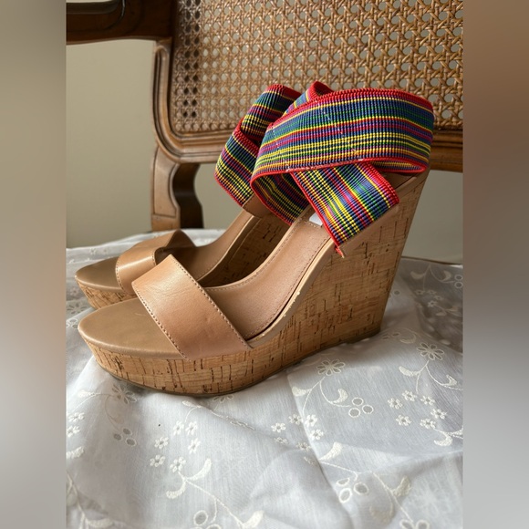 Steve Madden Cork Wedge Sandals Rainbow Elastic Straps 6.5 - Picture 1 of 3